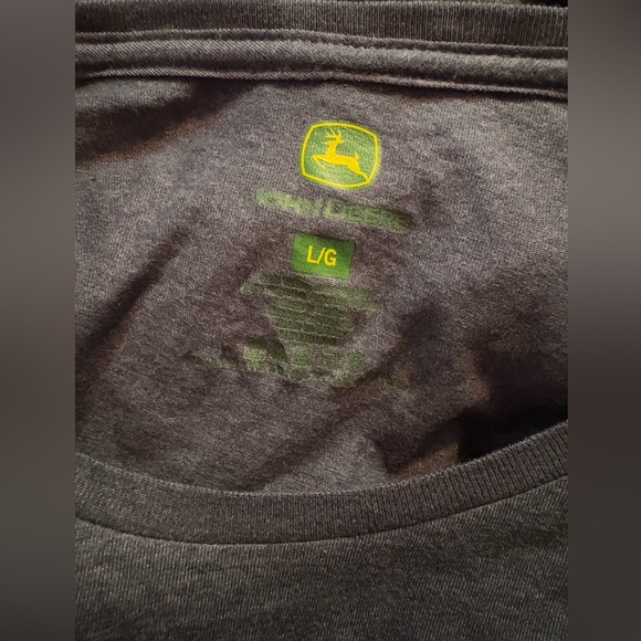 John Deere Floral Antlers Tee T Shirt Gray Large. NWOT - Picture 8 of 9